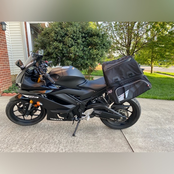 Motorcycle saddlebag 60L - Picture 2 of 12